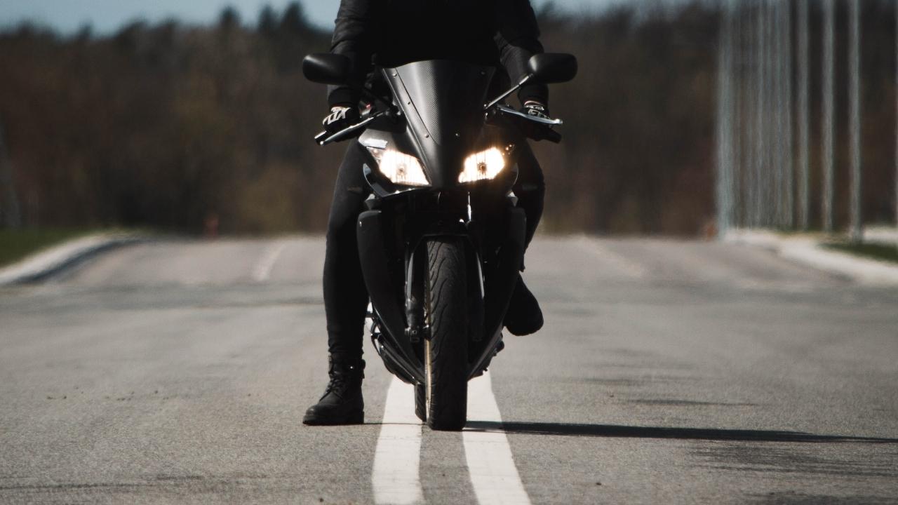 Why Lane Splitting Is So Dangerous